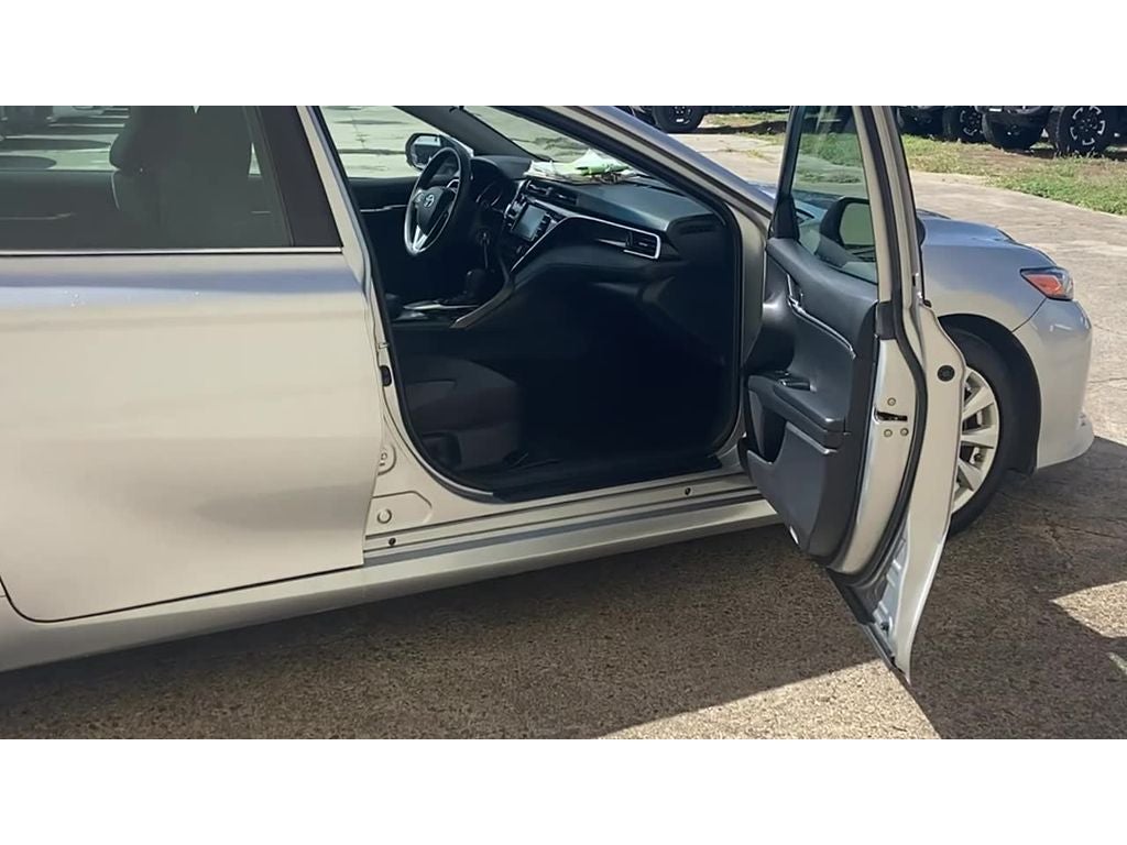 2018 Toyota Camry LE