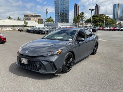 2025 Toyota Camry SE