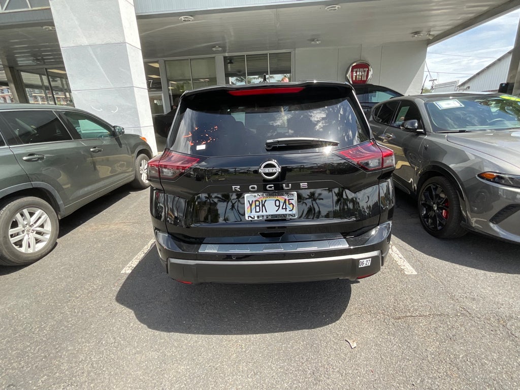 2025 Nissan Rogue SV FWD