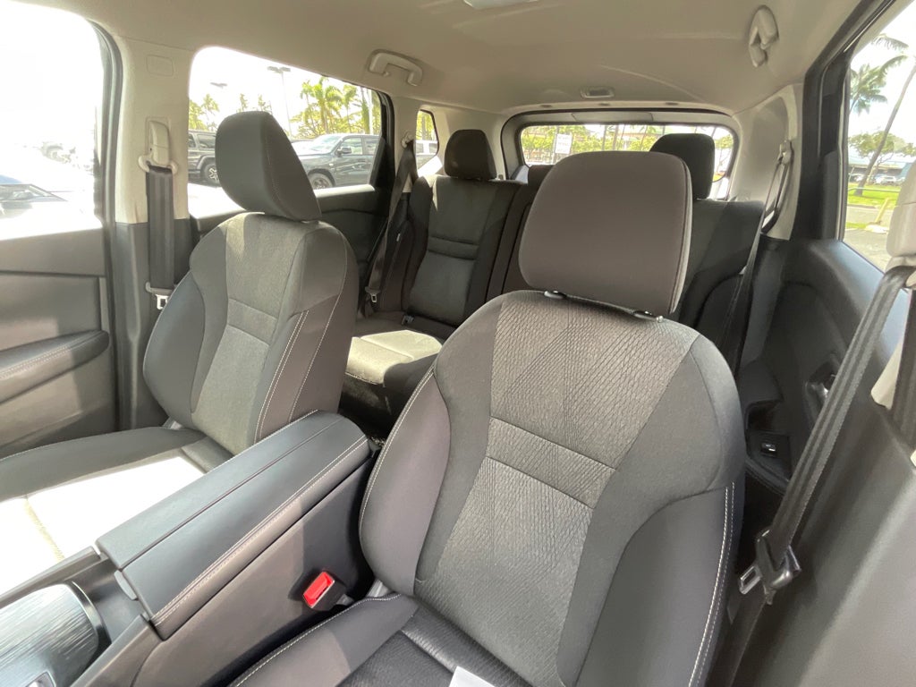 2025 Nissan Rogue SV FWD