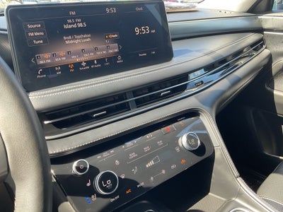2022 INFINITI QX60 LUXE