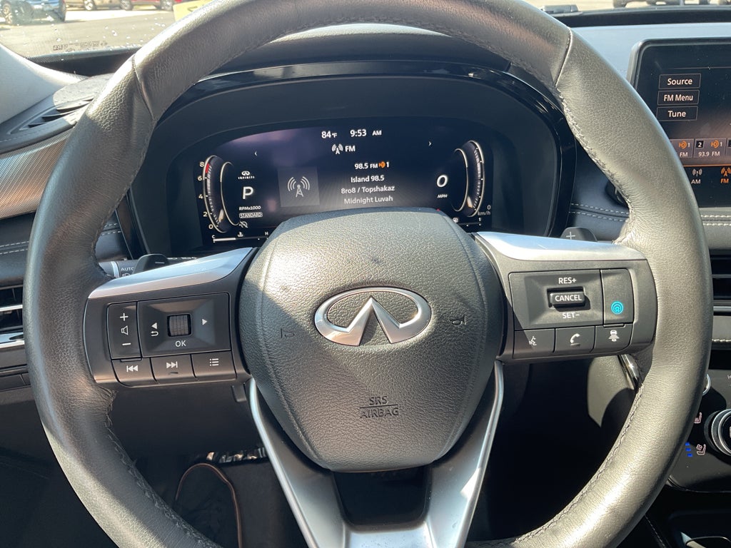 2022 INFINITI QX60 LUXE