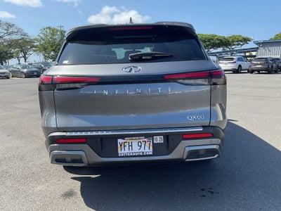 2022 INFINITI QX60 LUXE