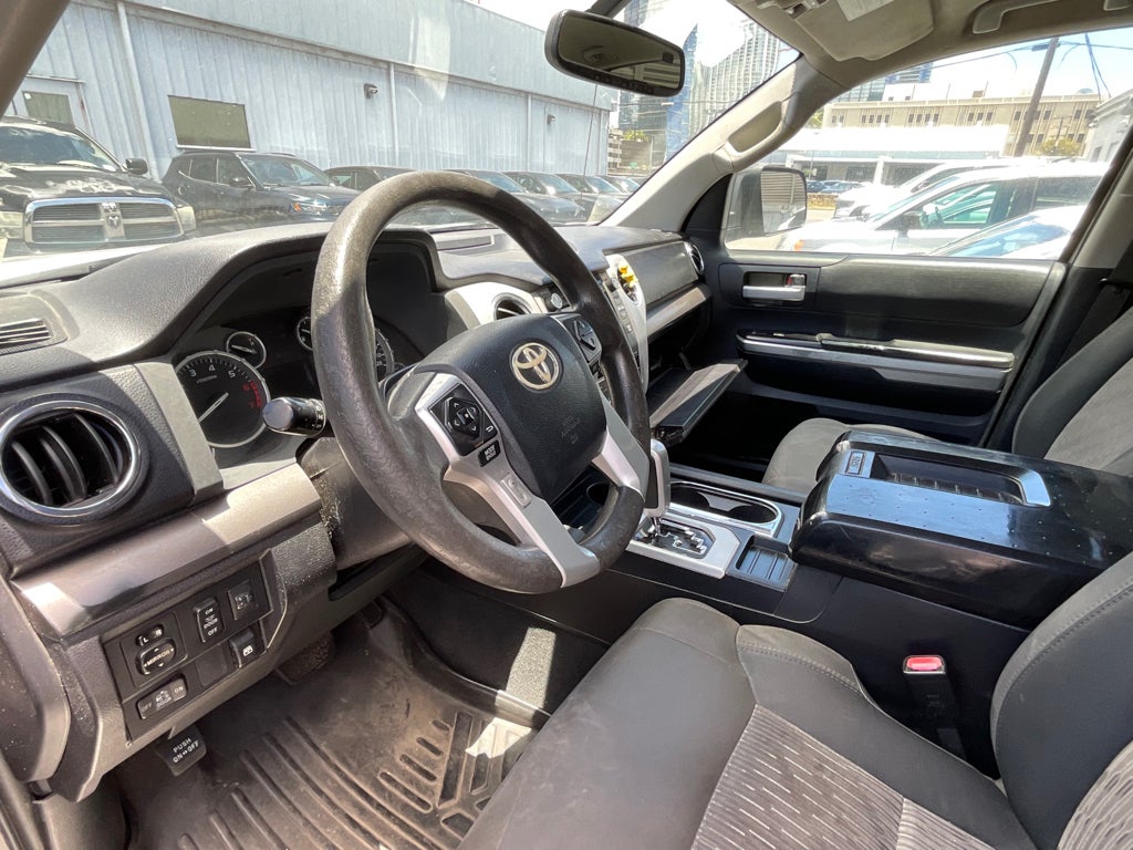 2015 Toyota Tundra SR5 5.7L V8