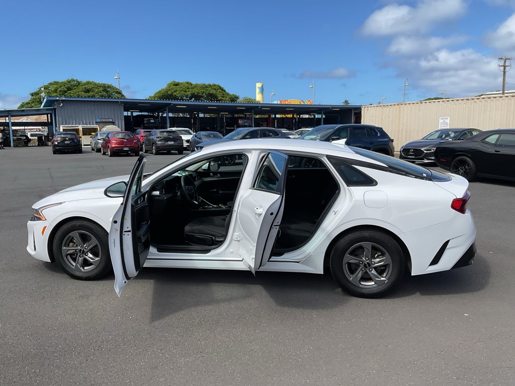 2023 Kia K5 LXS