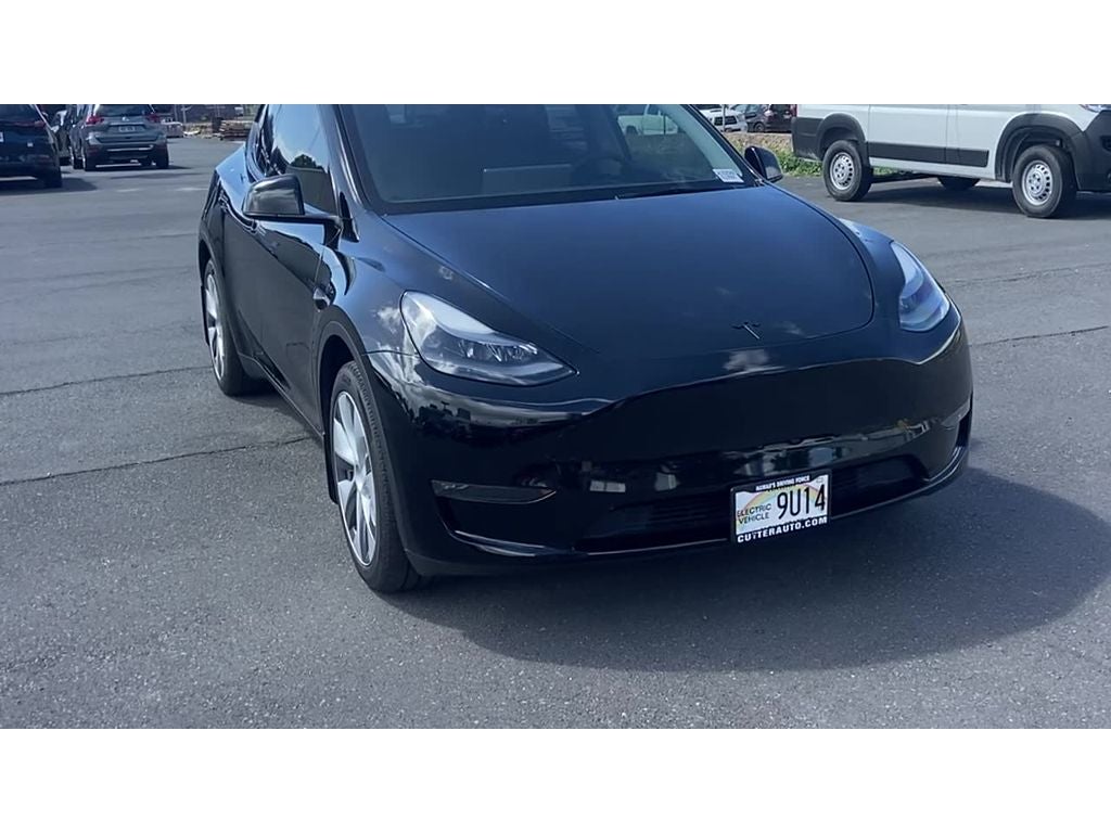 2023 Tesla Model Y Long Range Dual Motor All-Wheel Drive