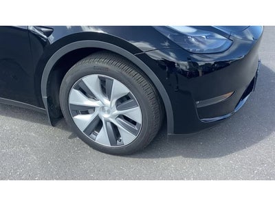 2023 Tesla Model Y Long Range Dual Motor All-Wheel Drive