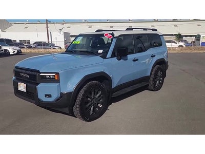 2025 Toyota Land Cruiser 4WD (Natl)