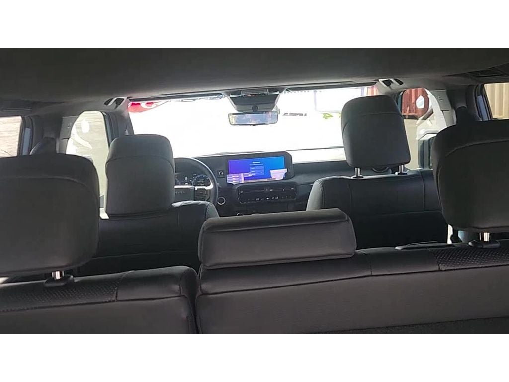 2025 Toyota Land Cruiser 4WD (Natl)