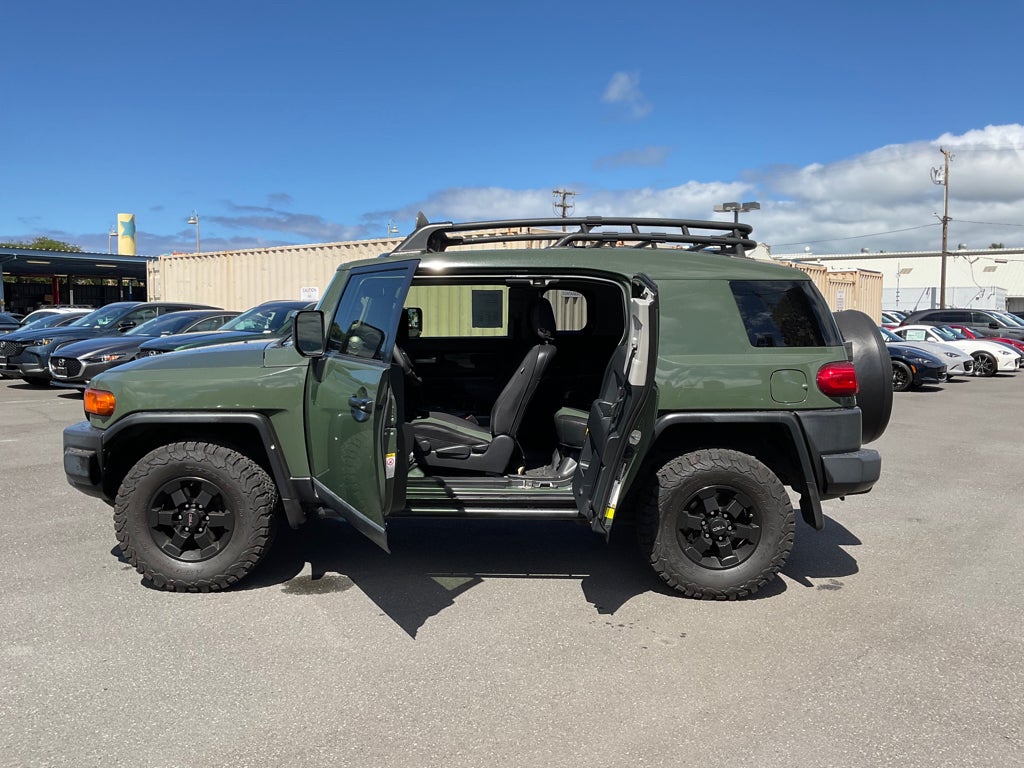 2011 Toyota FJ Cruiser Base