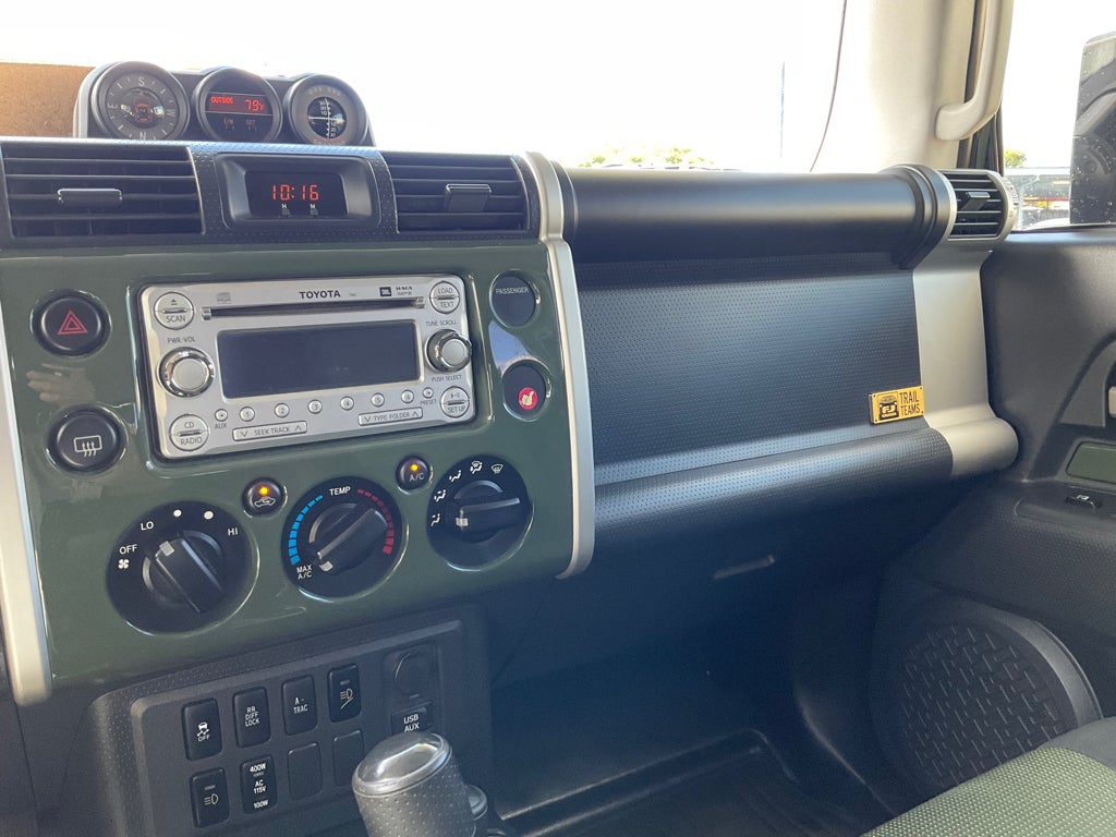 2011 Toyota FJ Cruiser Base