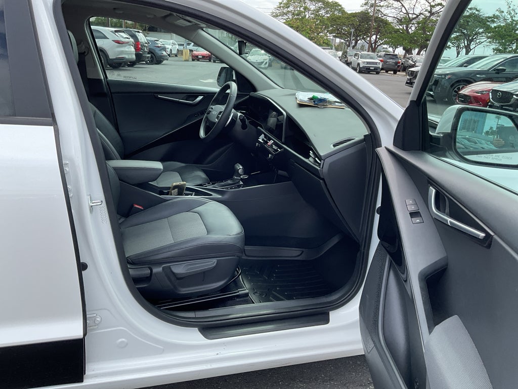 2023 Kia Niro EX Touring