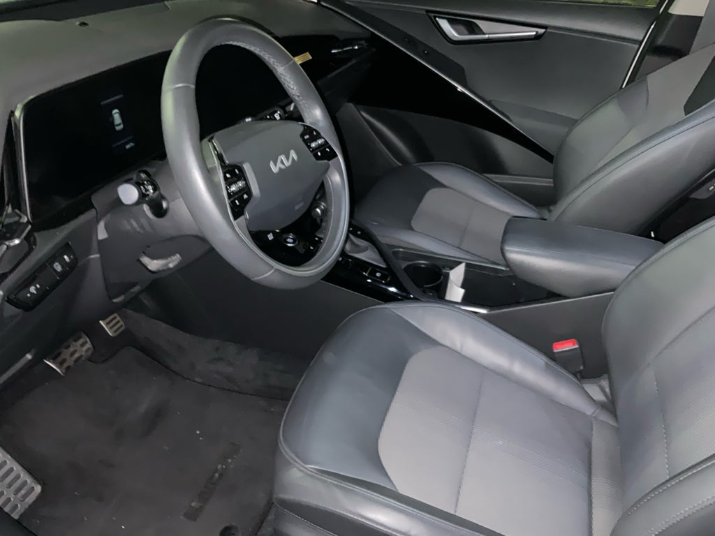 2023 Kia Niro EX Touring