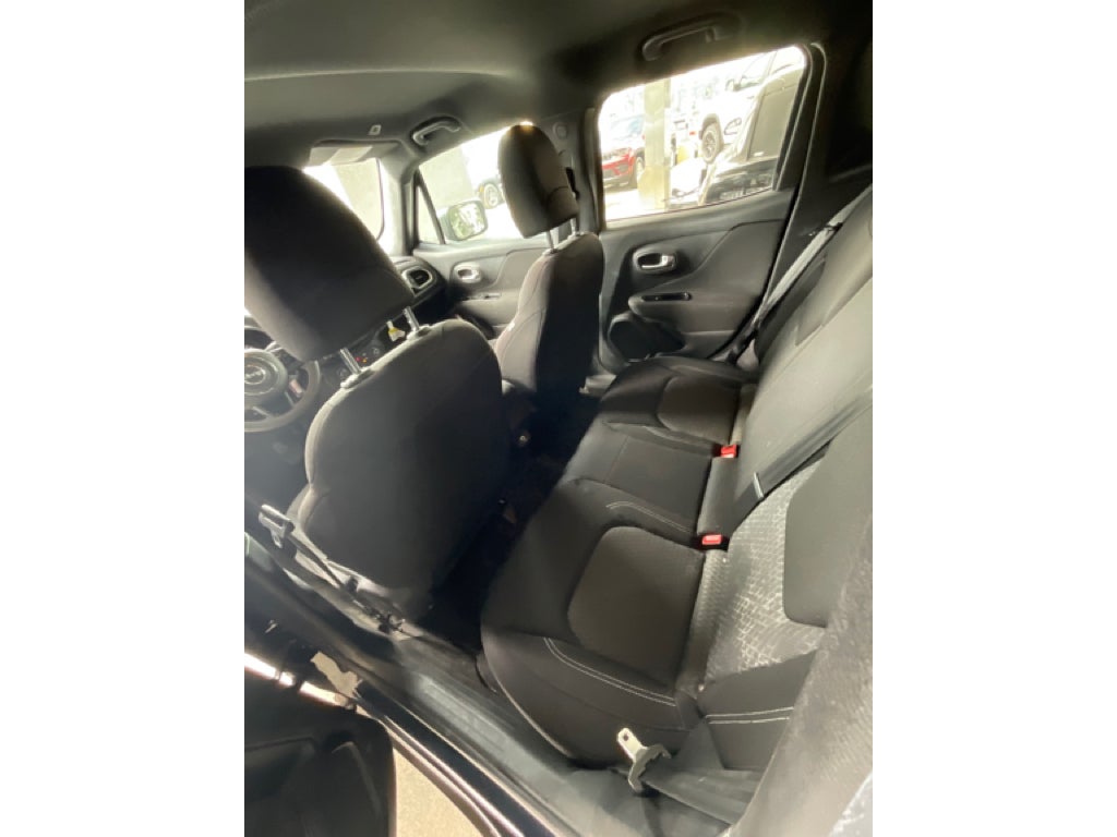 2021 Jeep Renegade Latitude FWD