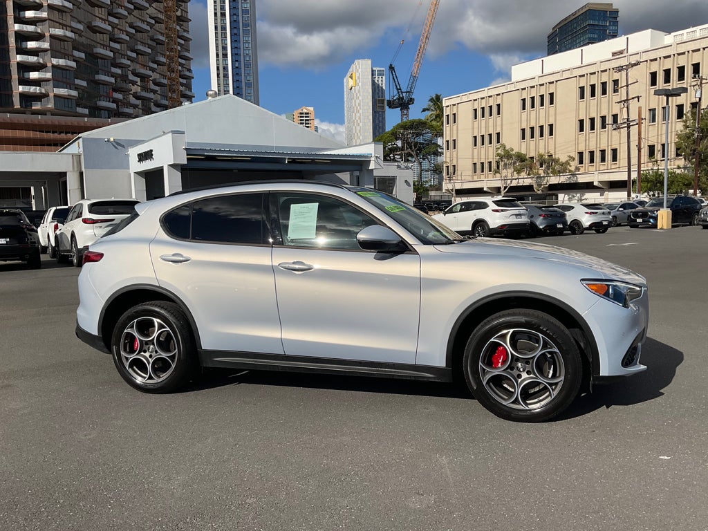 2022 Alfa Romeo Stelvio Sprint RWD