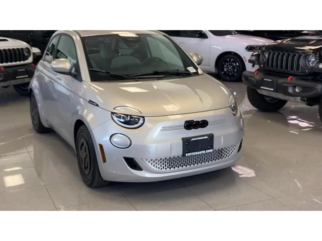 2025 FIAT 500e GIORGIO ARMANI Collector's Edition