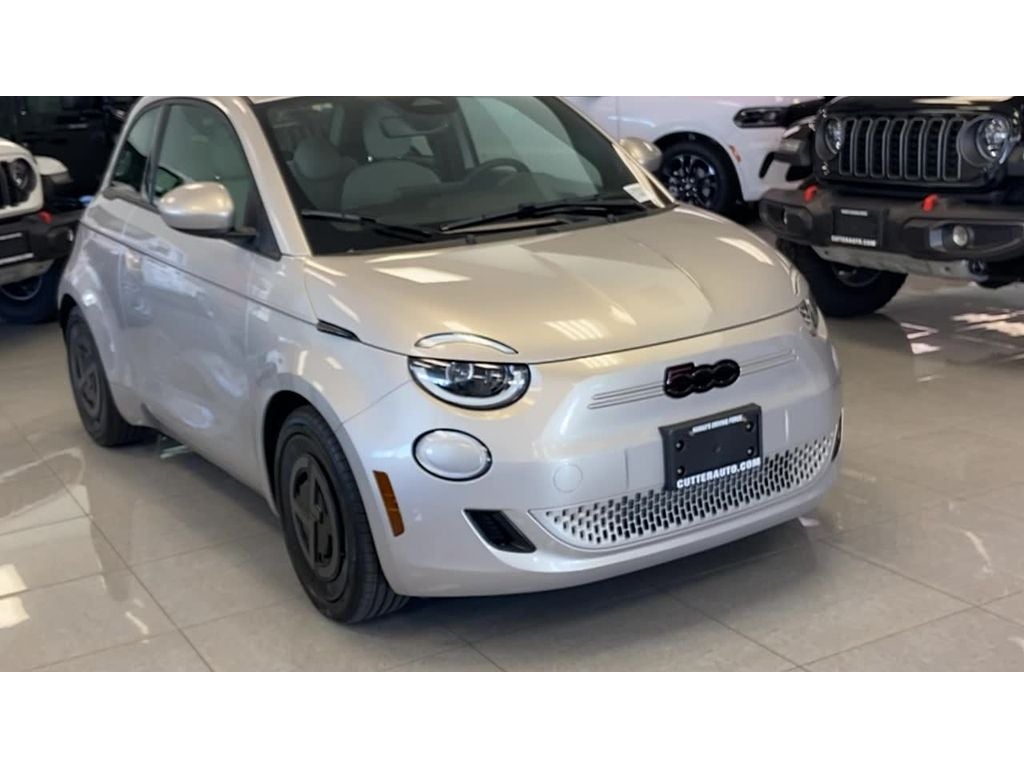 2025 FIAT FIAT 500e GIORGIO ARMANI Collector's Edition